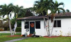 VEITCHIA MERRILLII HYBRID POTENTIAL TO GROW SOMETHING THAT CAN’T BE GROWN HERE